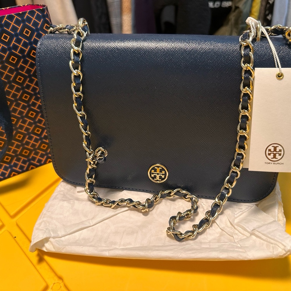 Tory Burch Dark Blue Crossbody Bag with Gold Chain new with tag
